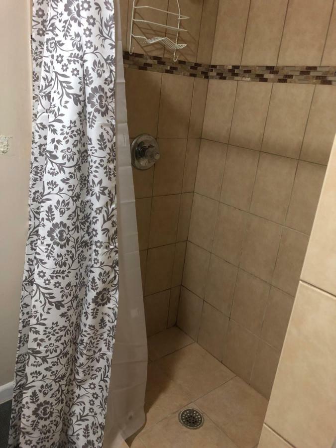 Апартаменты Quiet Cozy Efficiency Голливуд Экстерьер фото