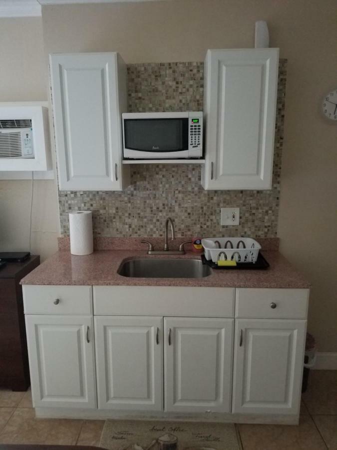 Апартаменты Quiet Cozy Efficiency Голливуд Экстерьер фото